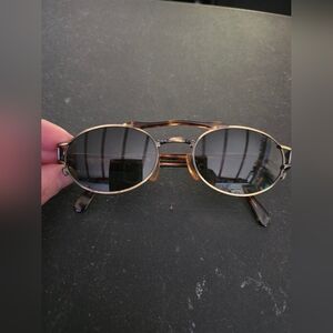Vintage 90s Venco Veni Tortoise Shell Sunglasses